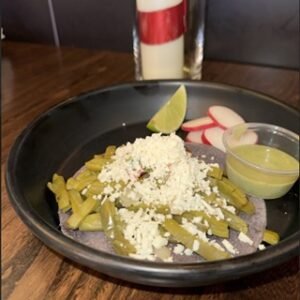 NOPAL CON QUESO
